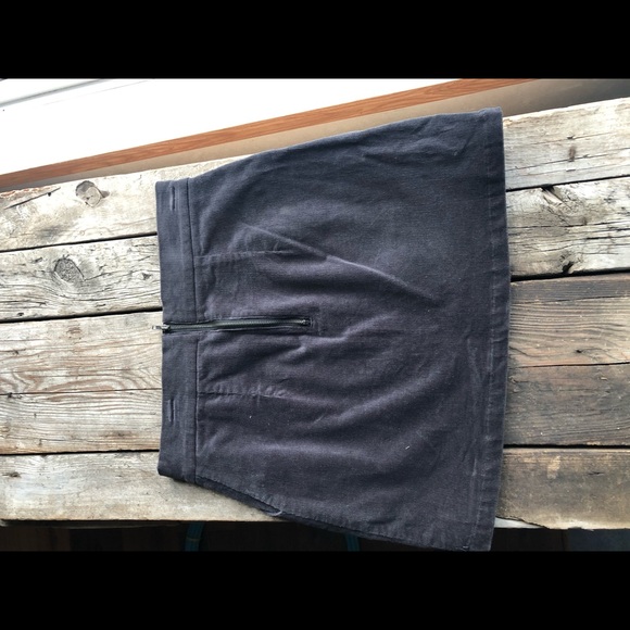 Corduroy mini skirt - Picture 4 of 6